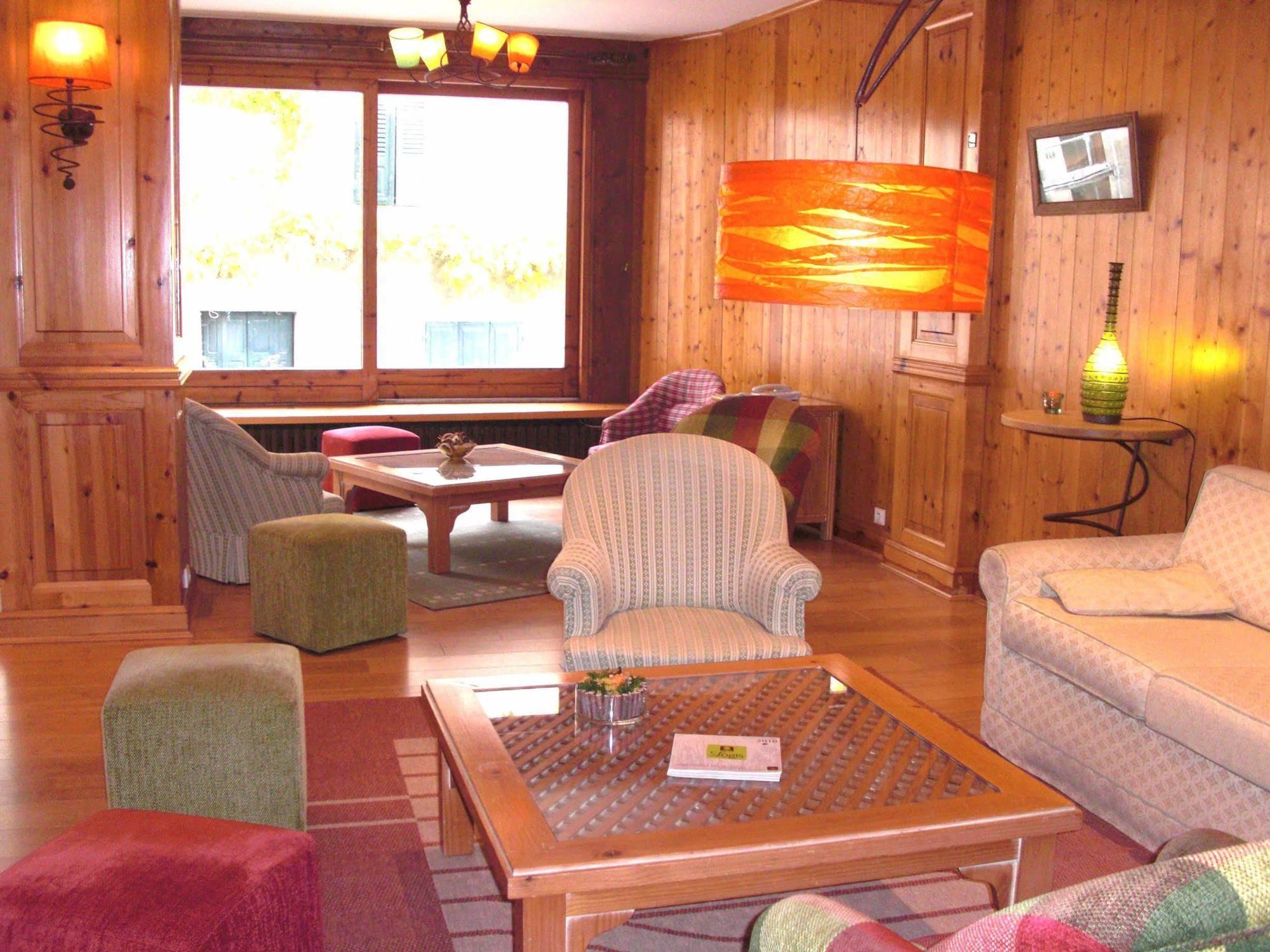 Logis La Charpenterie Hotell Talloires Eksteriør bilde