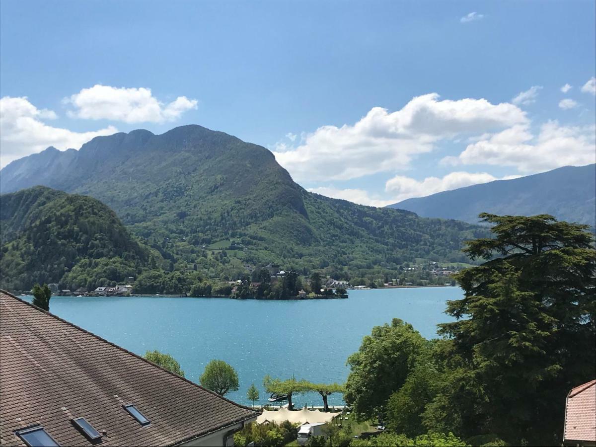 Logis La Charpenterie Hotell Talloires Eksteriør bilde